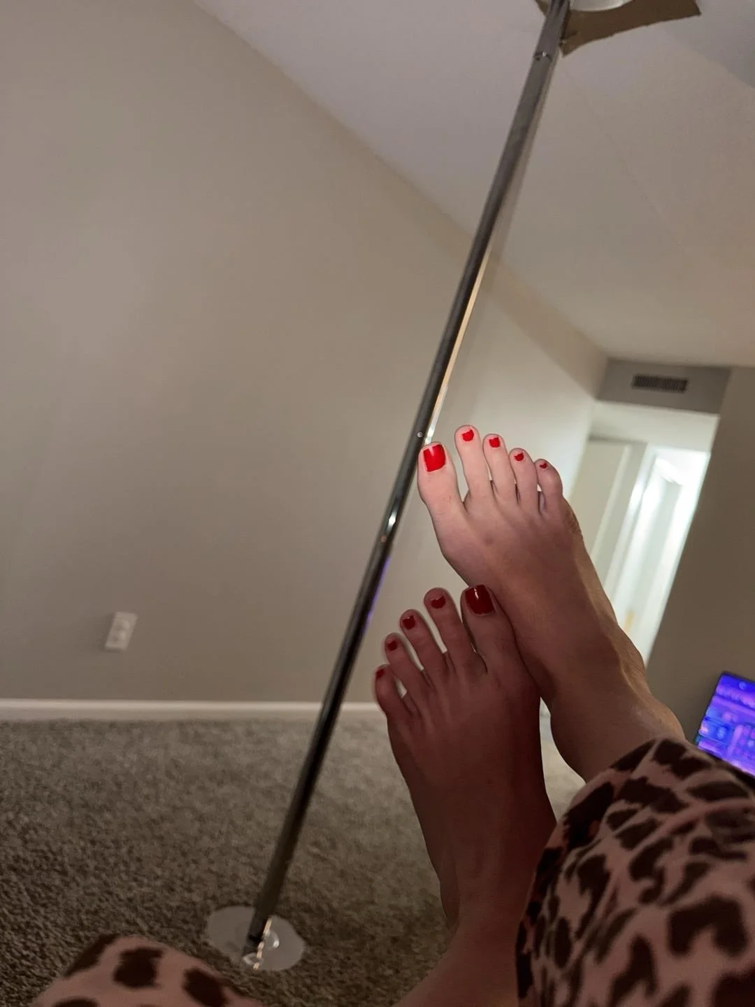 Feet Pic Collection From Uni Classmate image 26