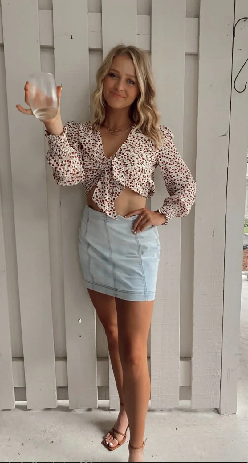 Elly image 29