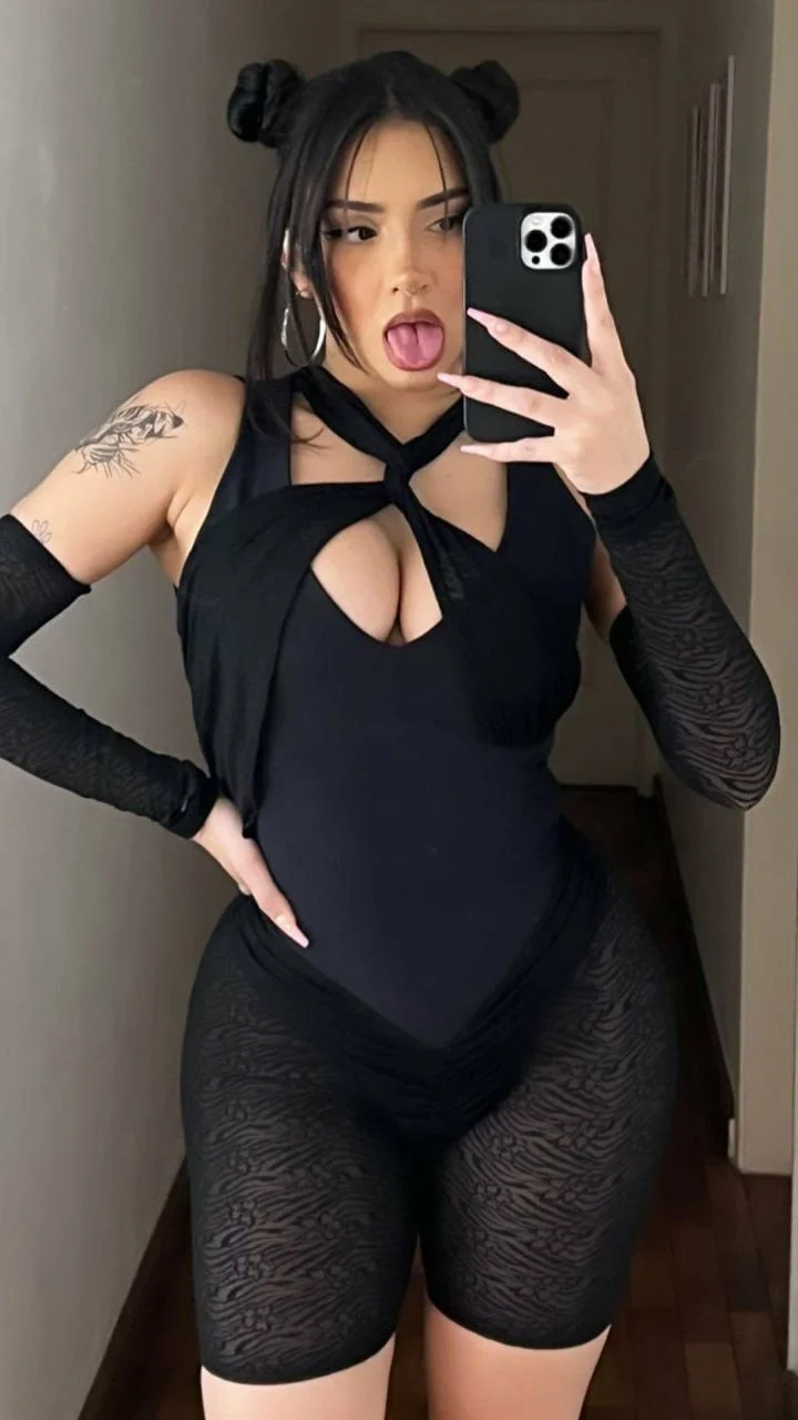 Taina Costa image 4