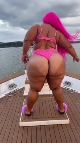 BBW HEAVY BUTT🍑 EBONY🍫 BOUNCE⬆️⬇️ ASS🍑 ON BOAT🛥 PINKY🩷 image 7