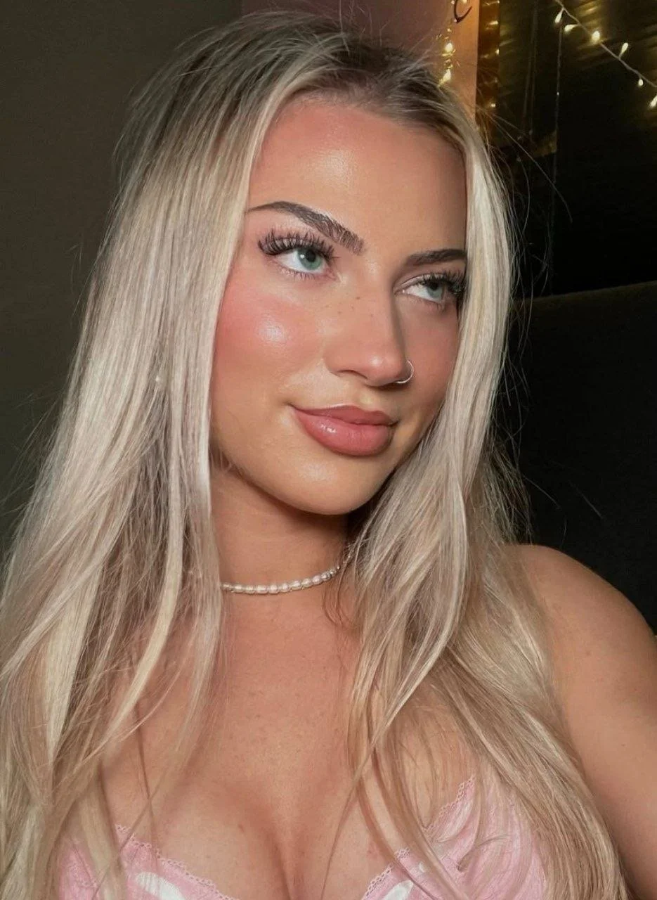 Sexy Pawg irl leaked image 16