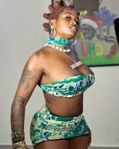 Popular Nigerian Influencer Bl@ck Chully Sextape cover image