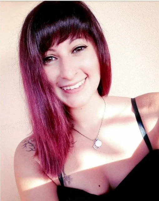 Debora N. image 8