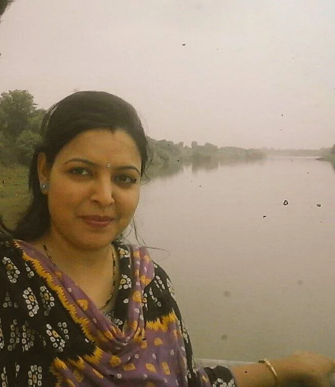Indian bitch get threesome image 2