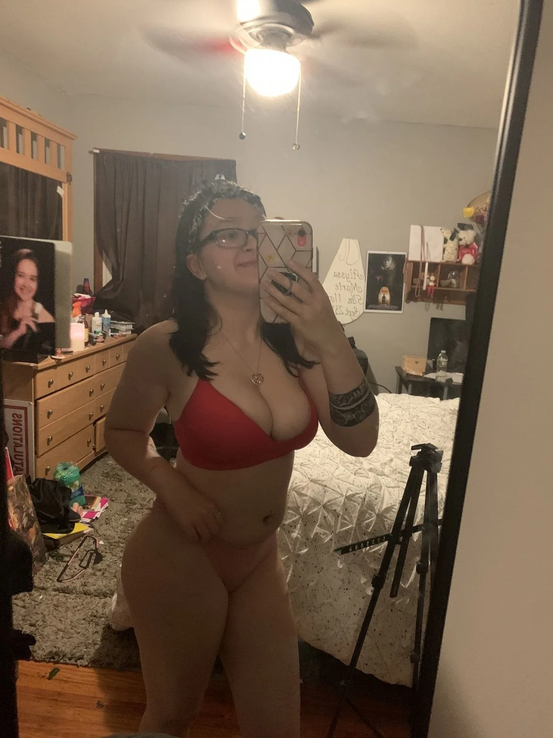 Alyssa image 49
