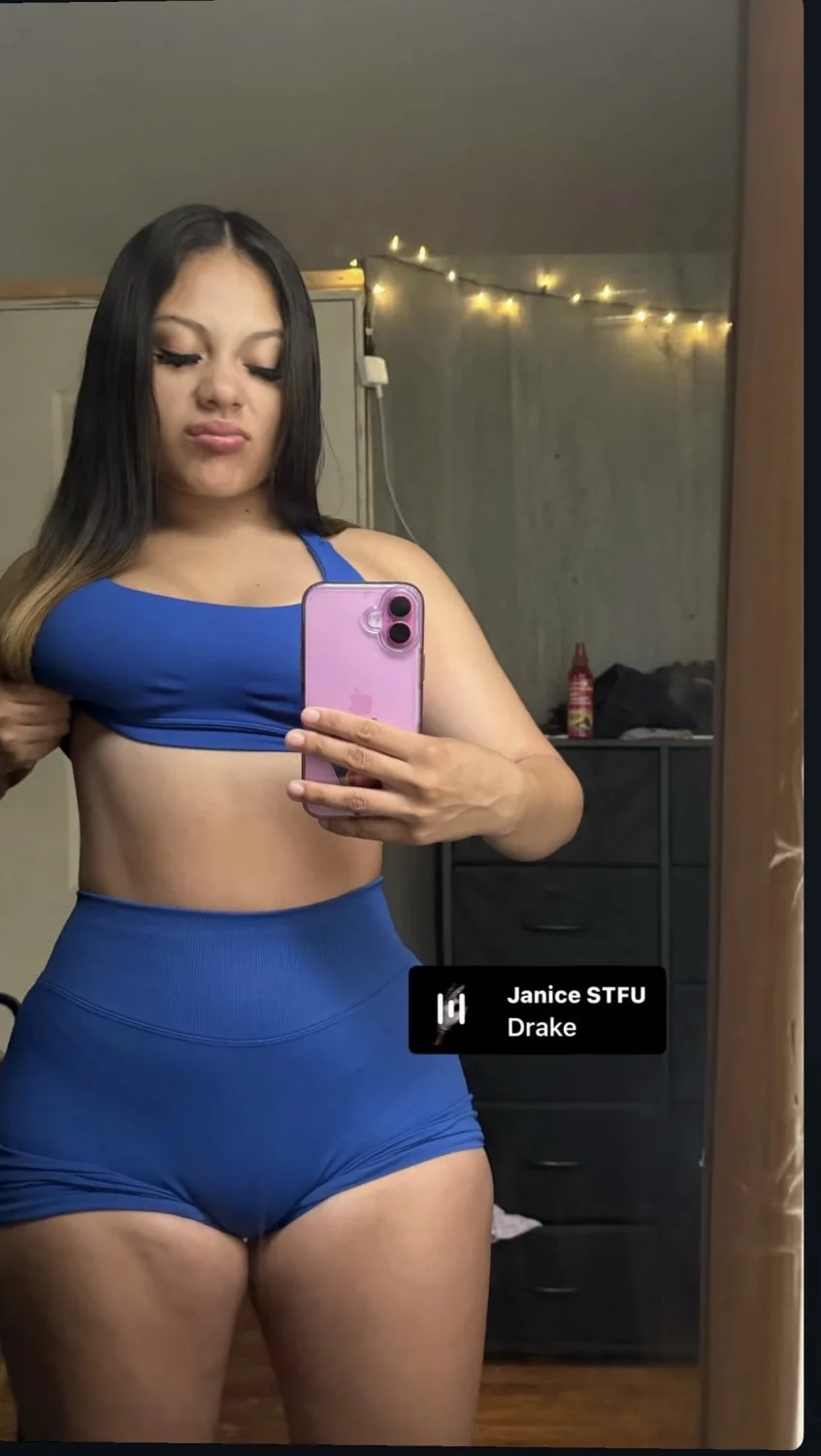 CHICAGO FEMALE PHAT PUSSY image 3