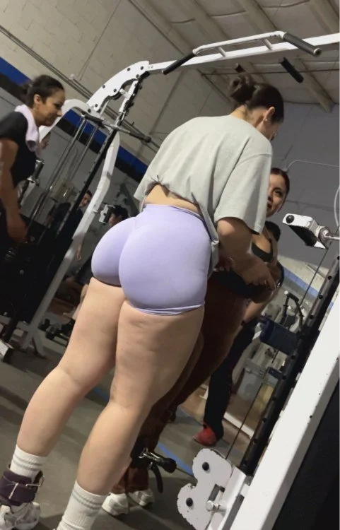 As melhores bundas flagradas com câmera escondida image 47