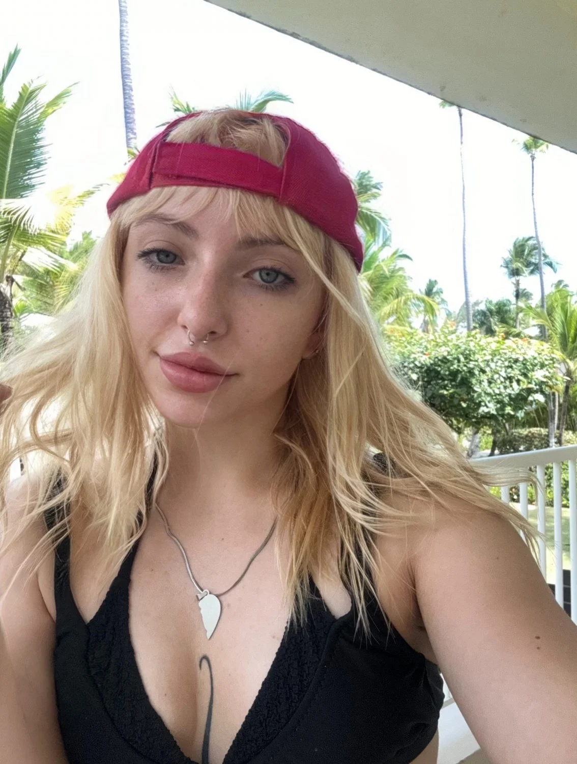 Just a babe living her best life main image