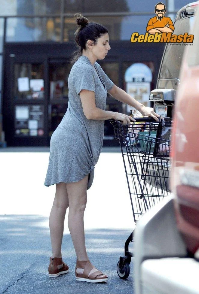 Pregnant Jamie Lynn sigler image 18