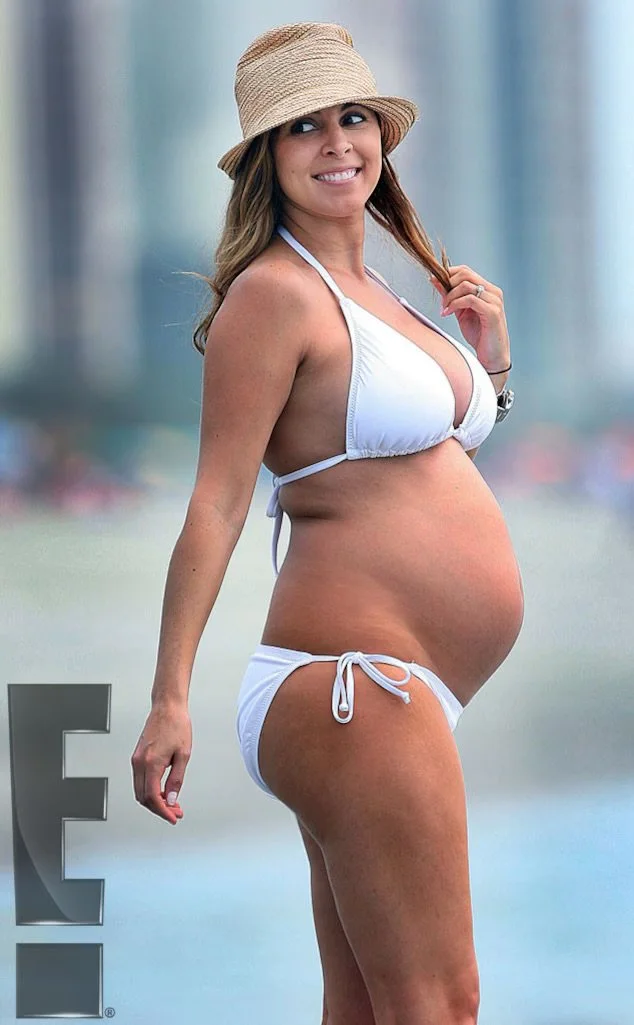 Pregnant Jamie Lynn sigler image 2
