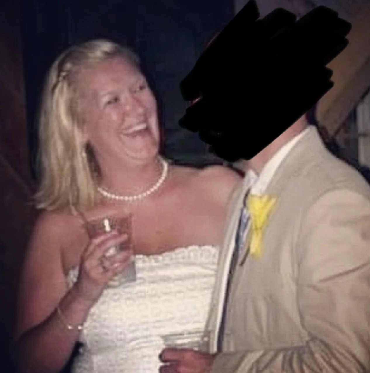 When the ladies are looking out for the bros image 6