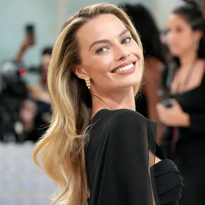 Imagine CEI by Margot Robbie cover image