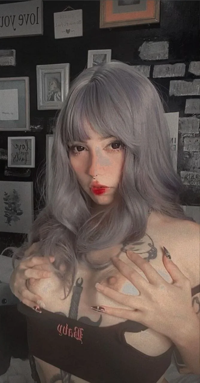 La sexy puta tatuadora Susana Domínguez pt2 image 13
