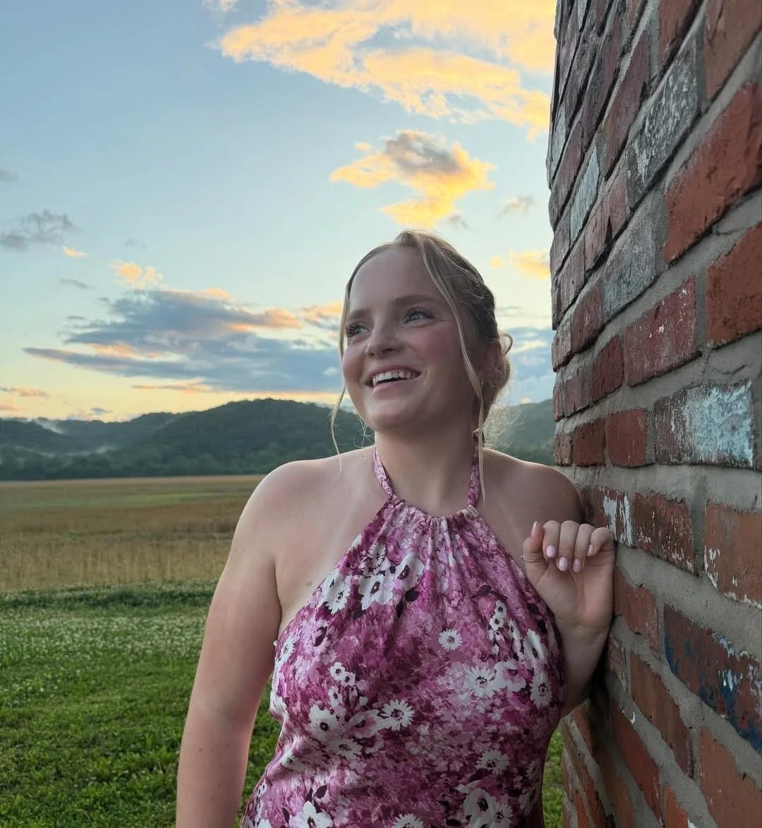 Rhiannon is perfectly shaped image 11