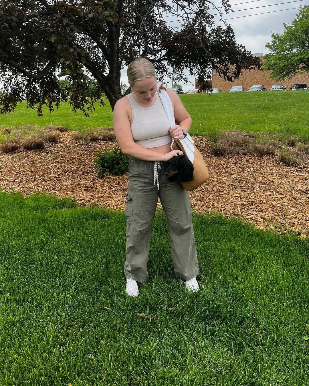 Rhiannon is perfectly shaped image 18