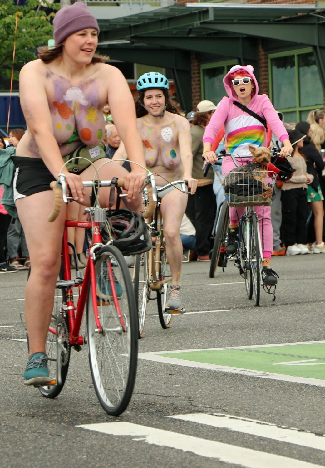 The floppy tit sisters: 2022, 2023, 2025 image 18
