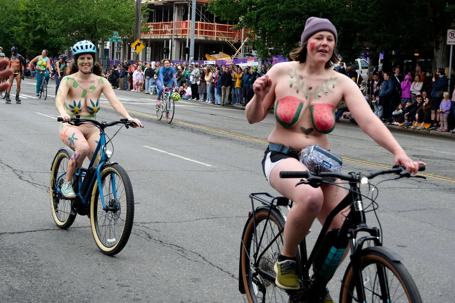 The floppy tit sisters: 2022, 2023, 2025 image 34
