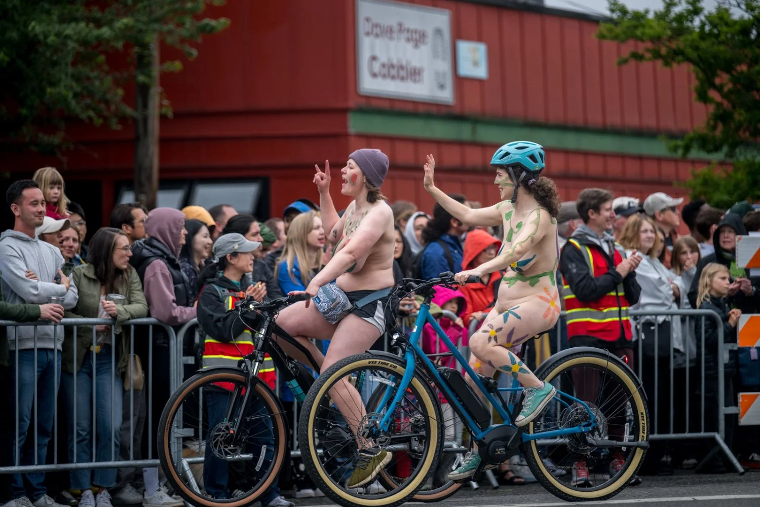 The floppy tit sisters: 2022, 2023, 2025 image 44