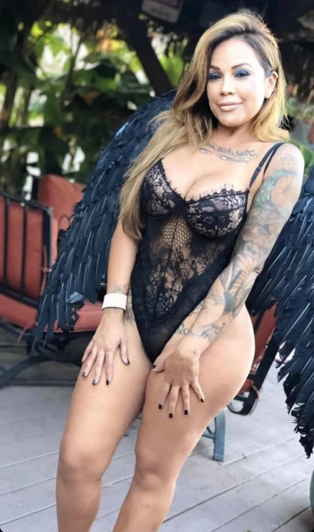 Old school sexy Chola Patty image 7