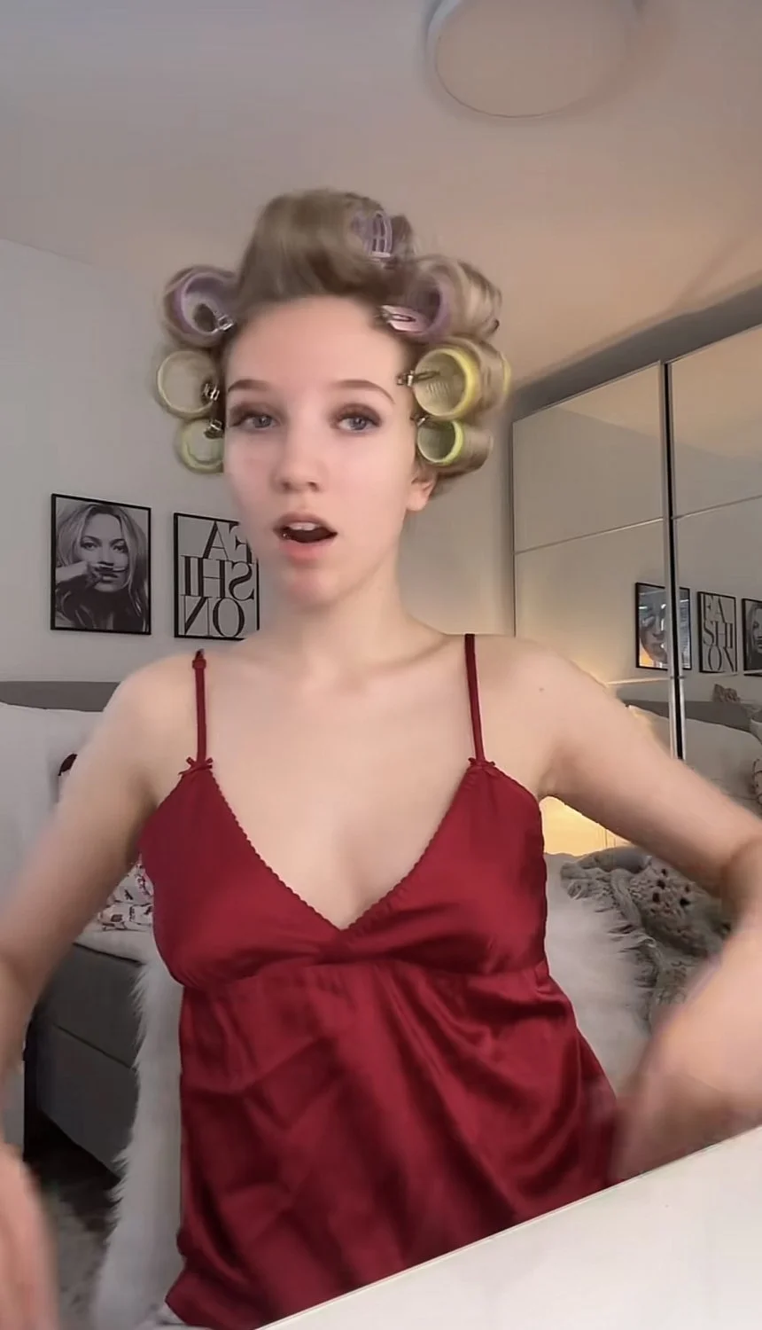 Nipple see thru image 7