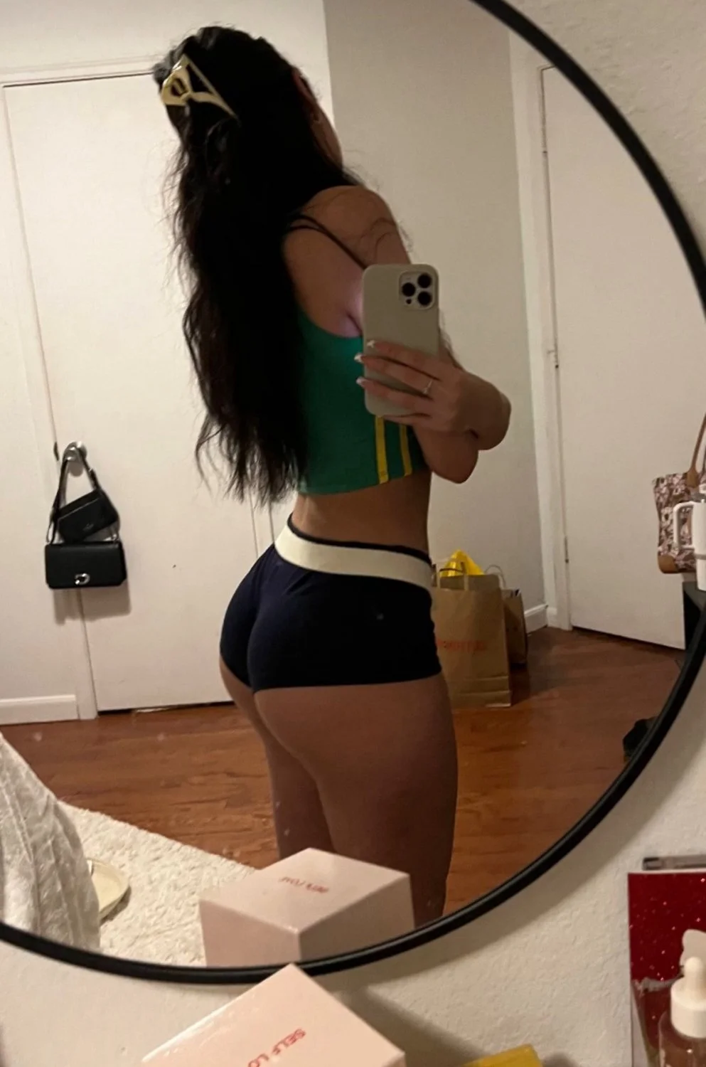 Sexy Latina Baddie image 16