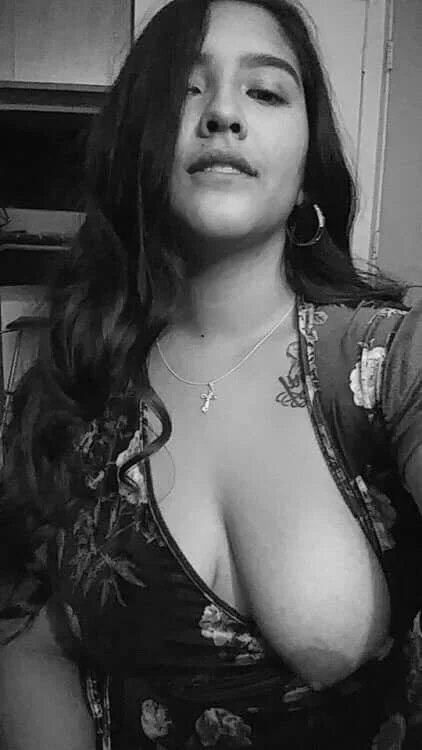 Latina bbw venise image 6
