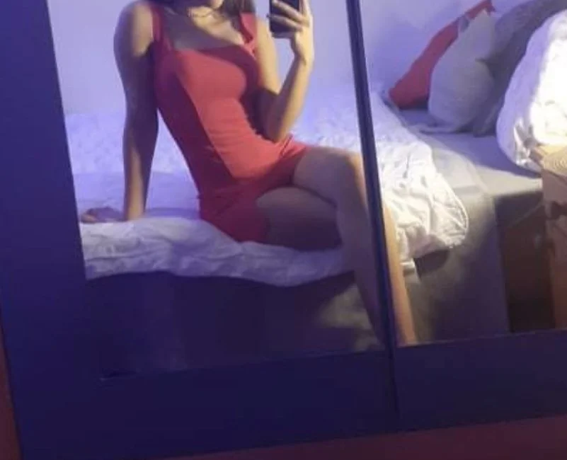 I love dressing short for BBC😘 image 4