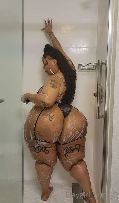 HeaVy 3bonY bBW BootY !! image 19