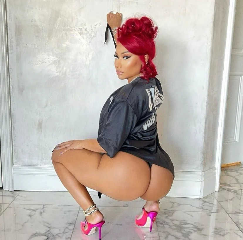 Dm to worship and jerk of to nicki💖 image 7