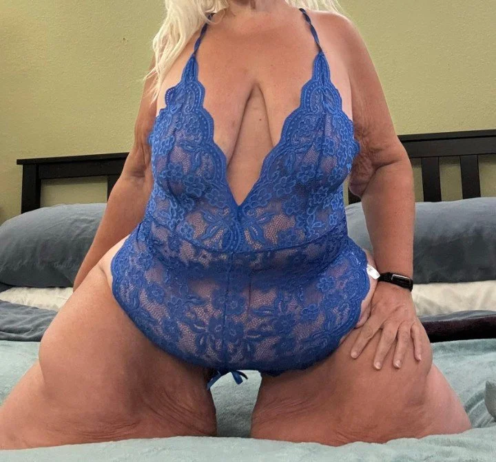 I went and meet this Bbw Granny I meet on Facebook Dating 😍💦😍💦Real Freak image 9