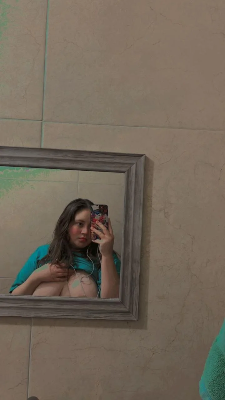 Melissa tetona mexicana exhibida image 13