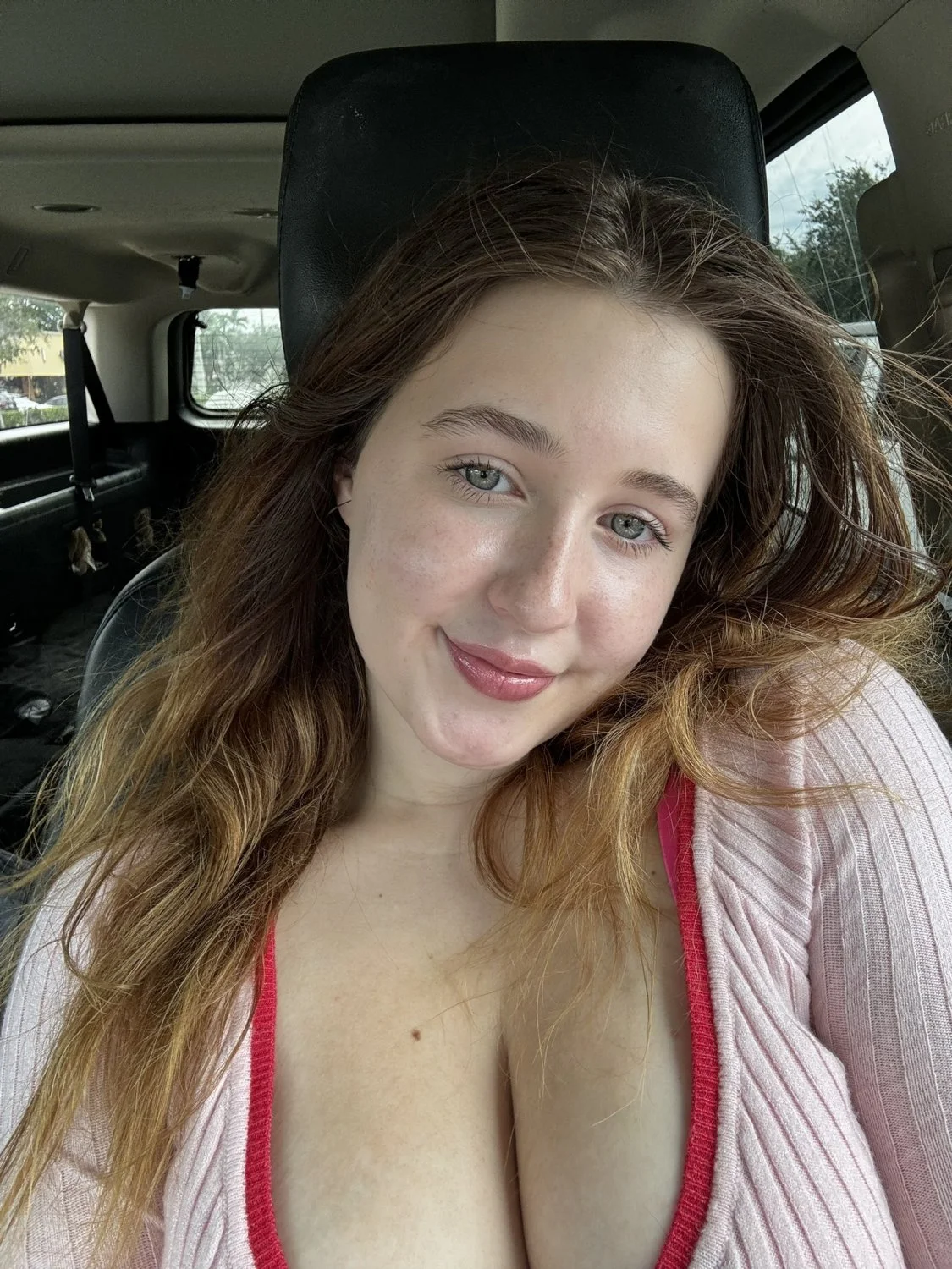 Novinha portuguesa vazou dando pra imigrante negao - alana rose image 6