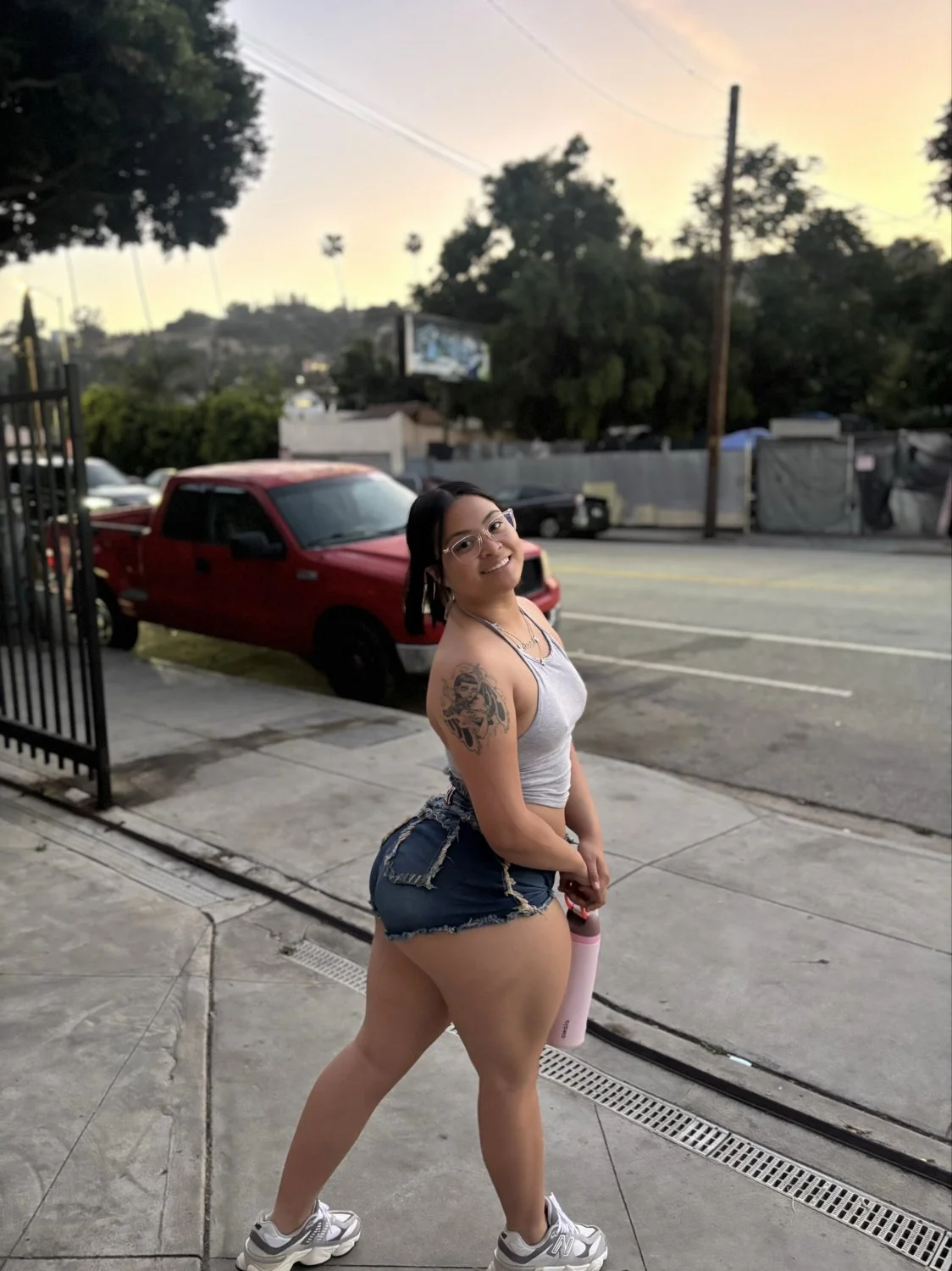 Asian Baddie sucking and throwing it back on Mexican dick image 3