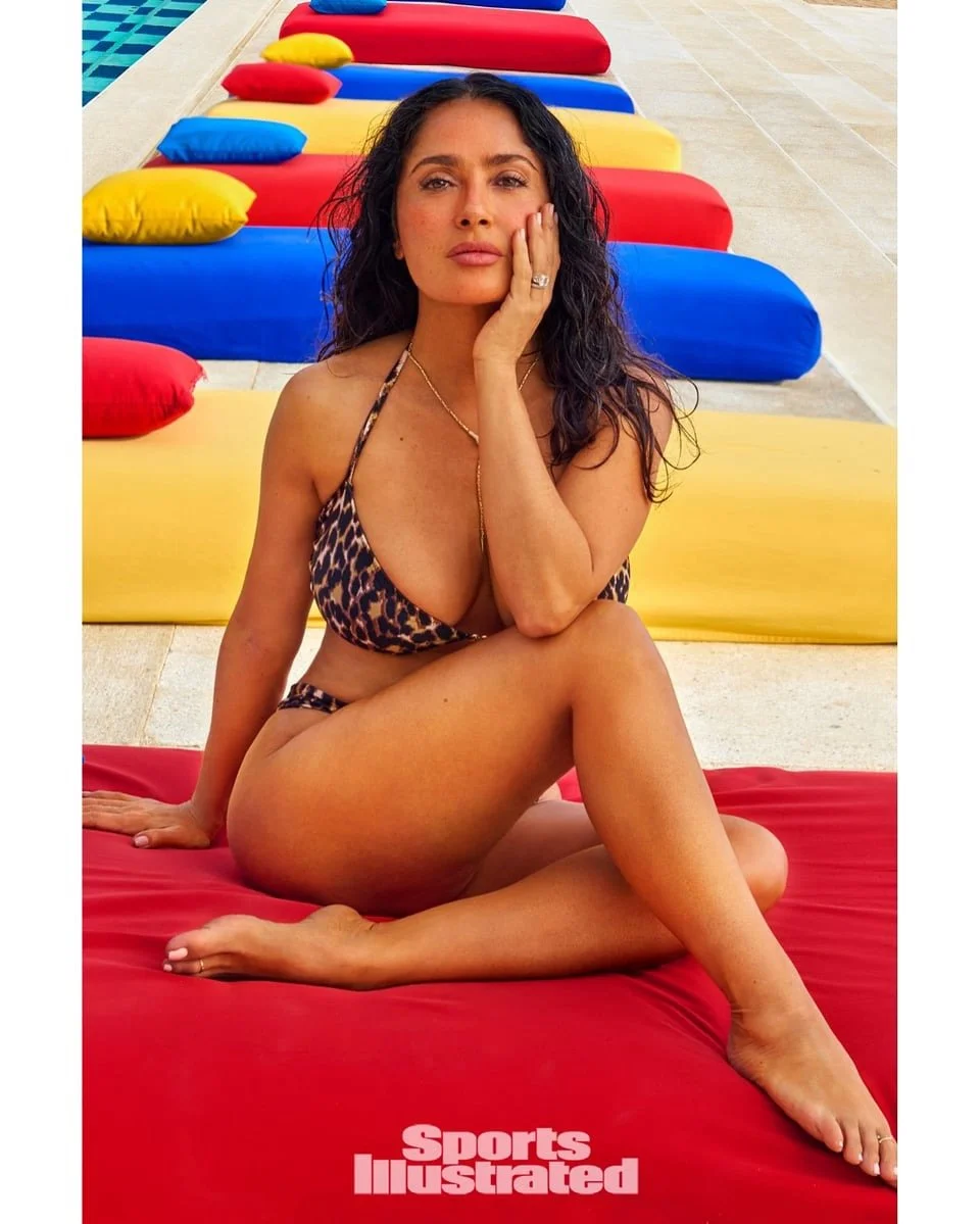 Salma hayek image 19