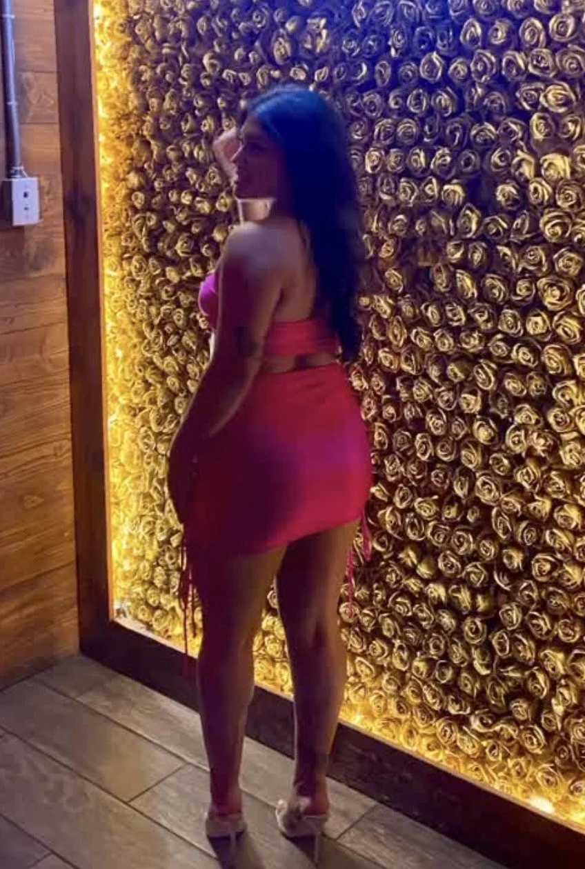 IRL Thick Latina GymRat image 6