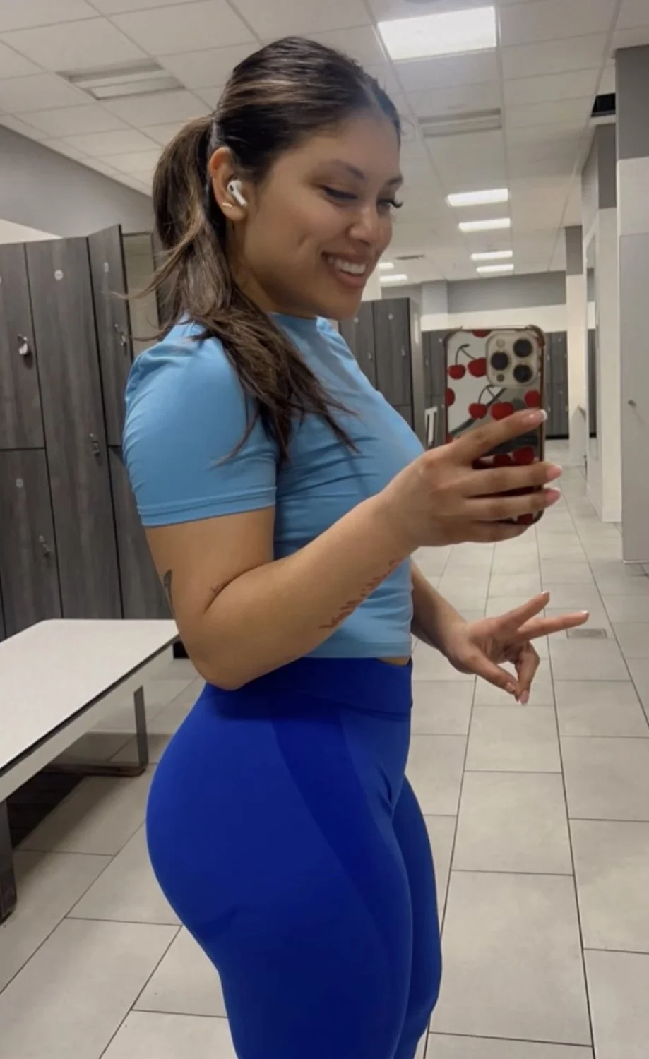 IRL Thick Latina GymRat image 9
