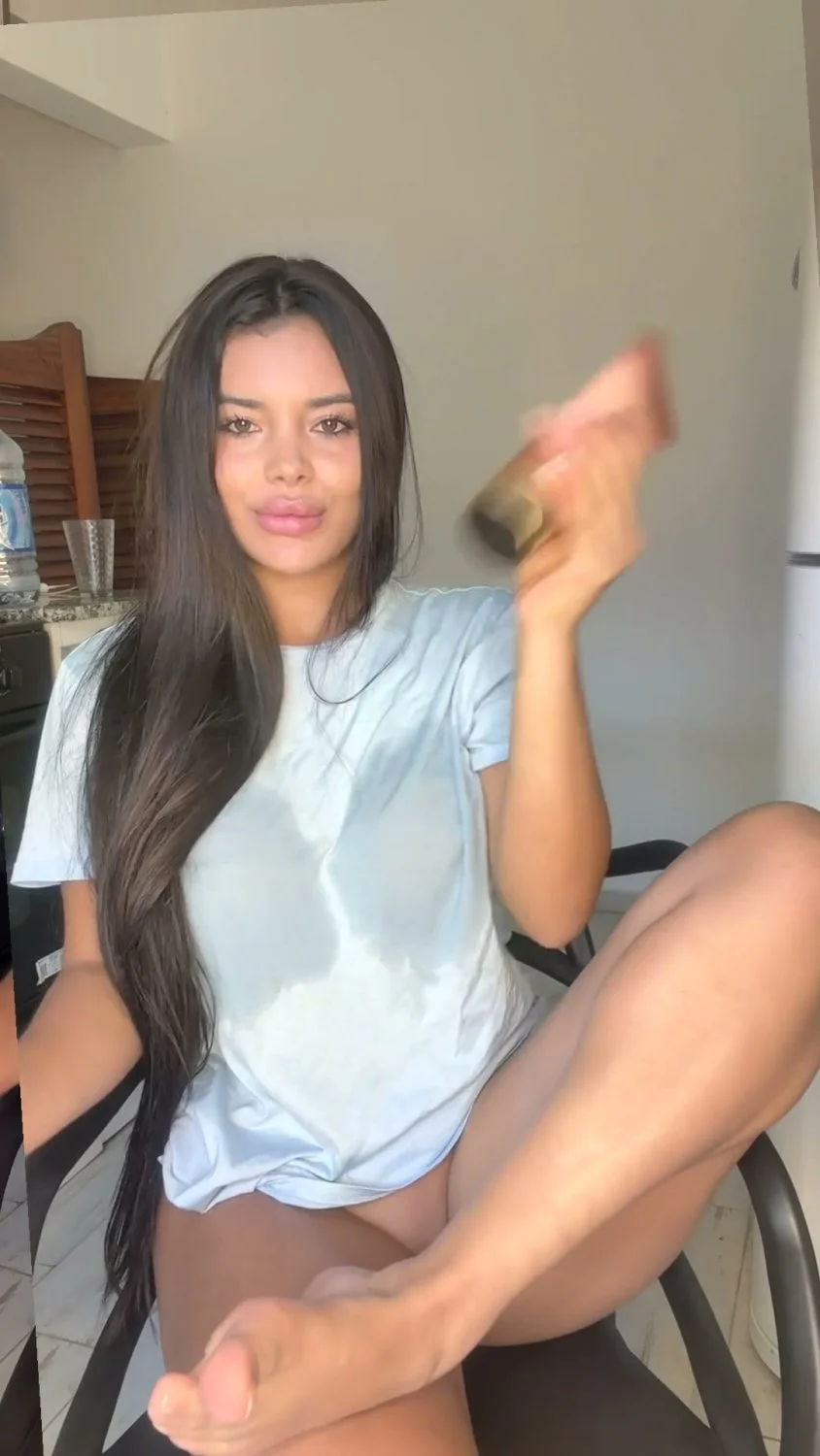 🔞 Dirty curvy big tits pussy licking cum pussy nude 🍑💦 My OF image 3