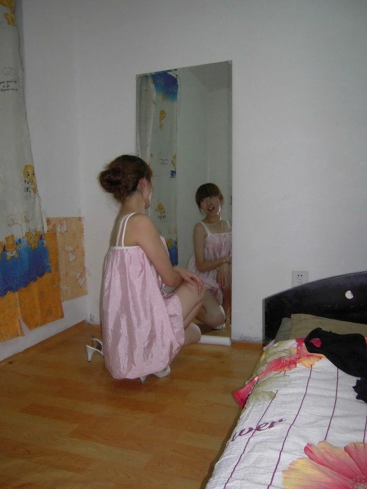 Chinese amateur milf 19-2 image 8