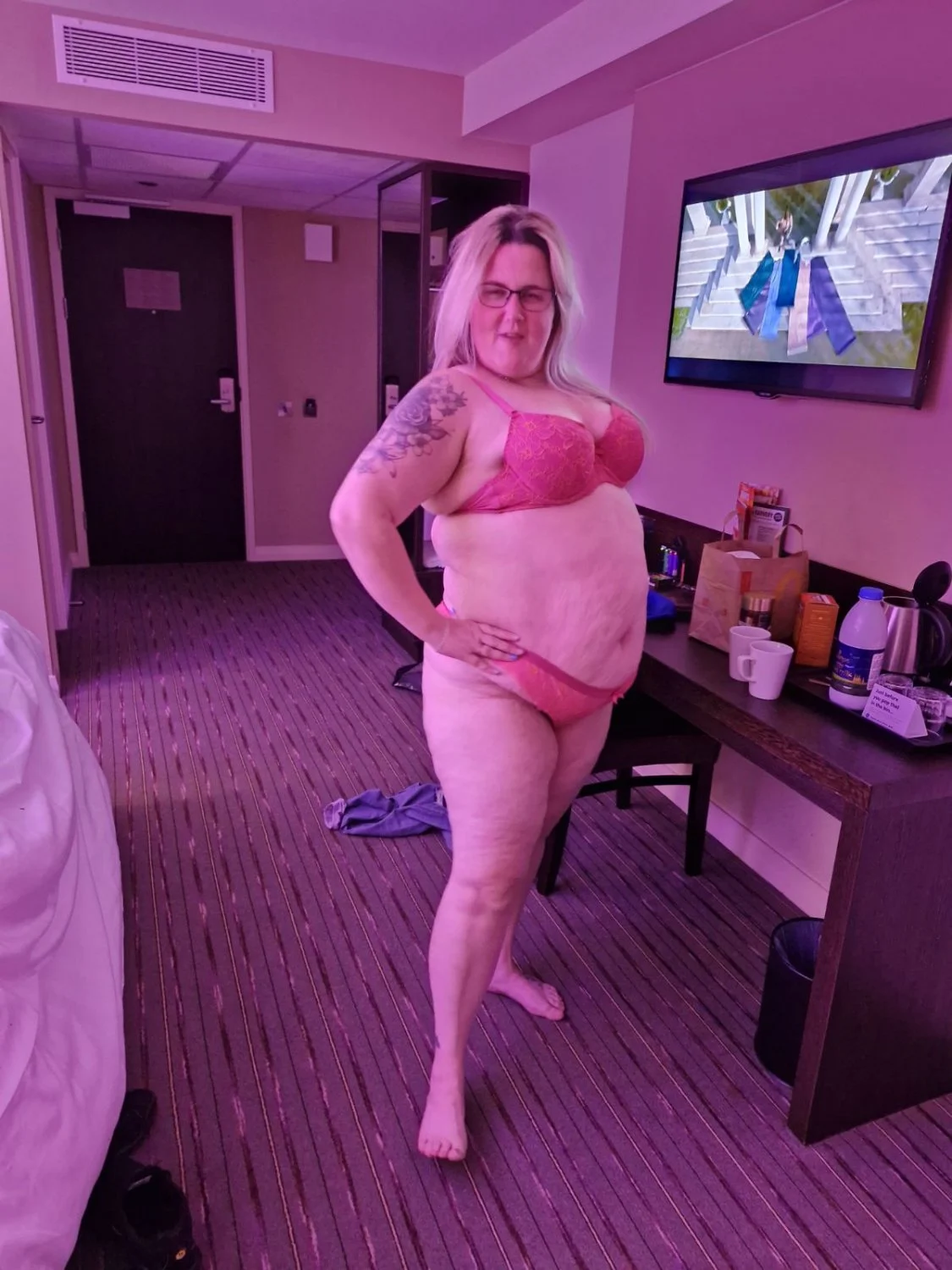 Posting this pig wife sent over by her husband. Tell me what you think of Lauren image 5
