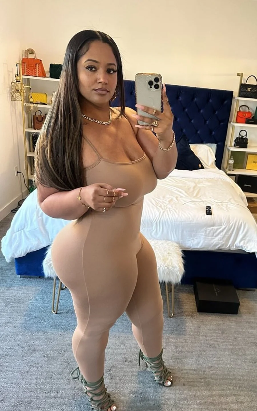 Just a Beautiful fine af! Woman all around image 12
