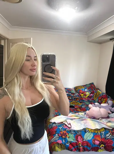 This sweet blonde wants to be caressed cover image