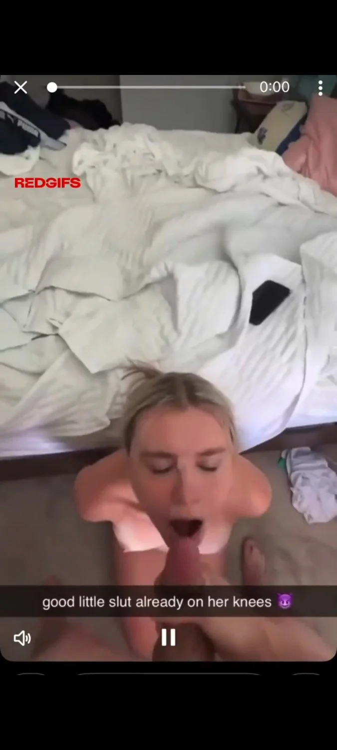 Blonde baddie cheats with ex on boyfriend (Snapchat) image 3