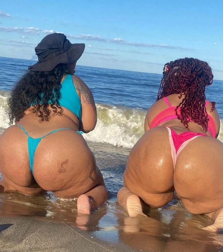 Th1ck r3db0nE bootY ..Ric3 B. !!! image 11