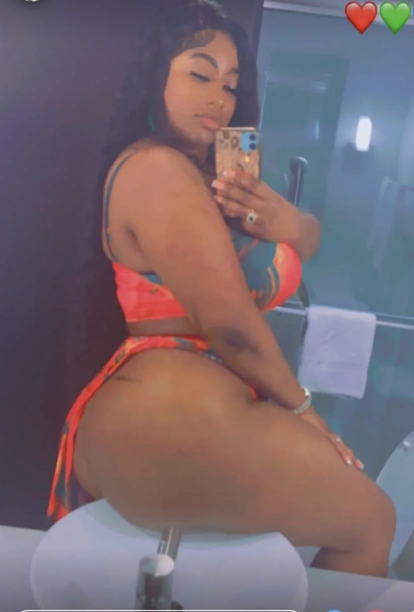 Ebony Bre image 6