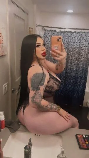 Bbl Latina escort image 8