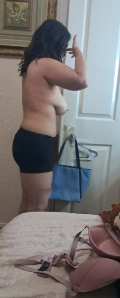 Amateur Pawg cake image 3