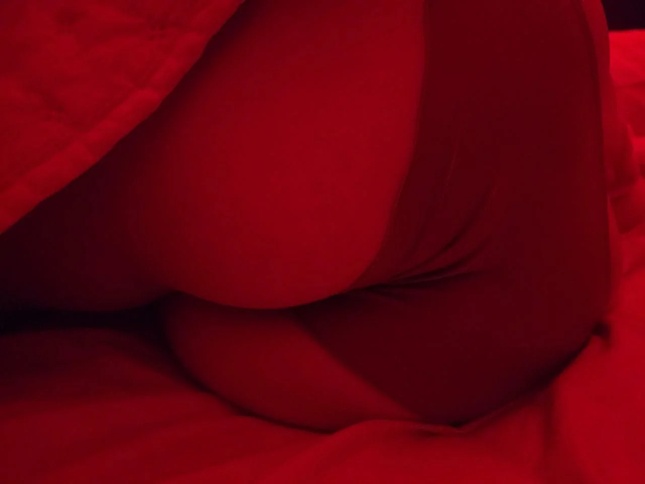 Alondra doctora putita infiel enseñando las tetas y los calzoncitos image 26