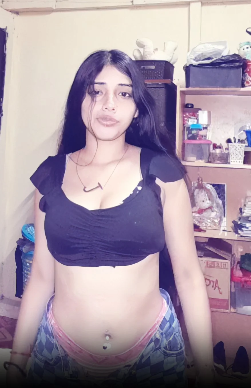 Latina Bop Nicole image 5