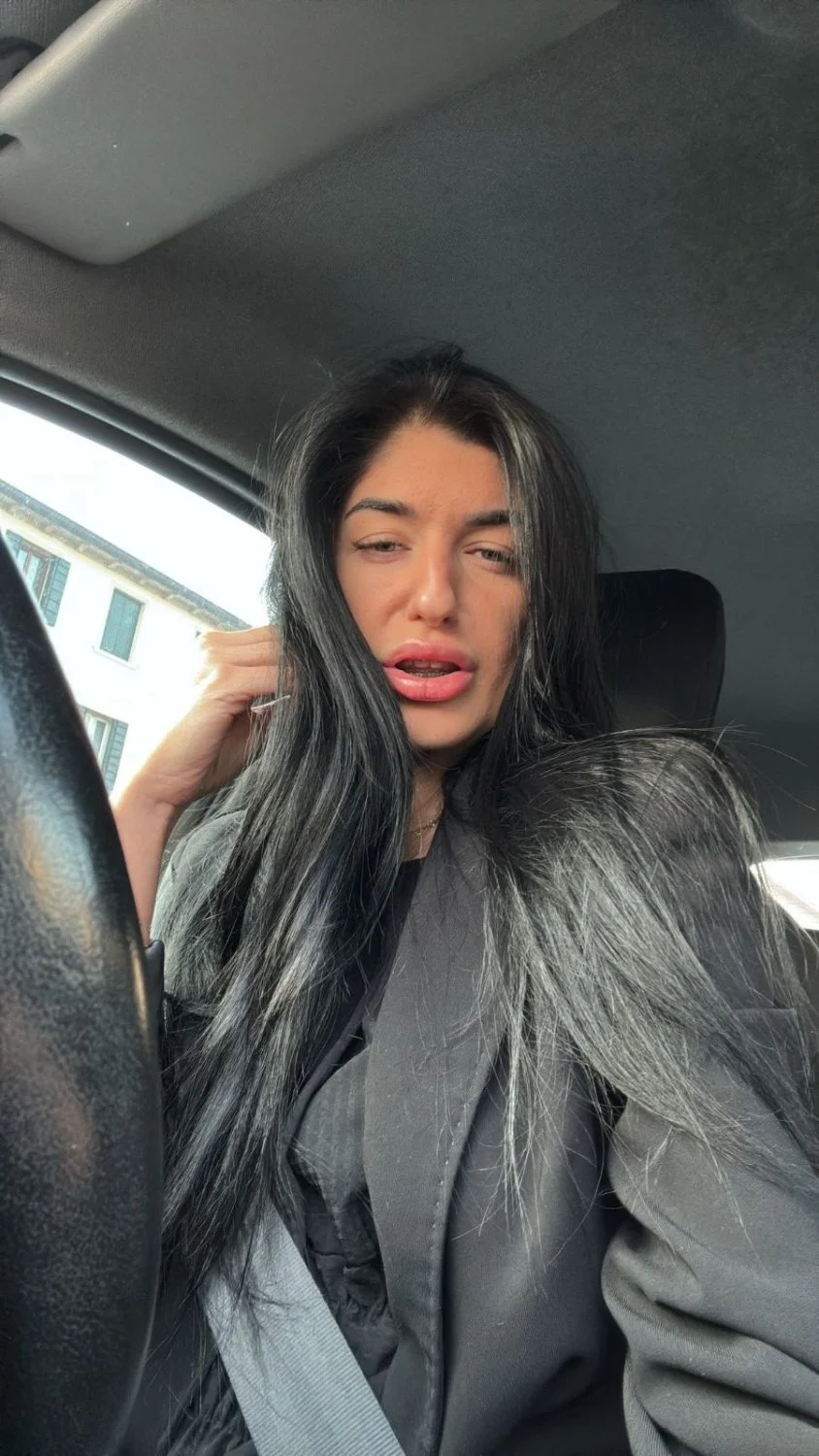 Married fucktoy Martina loves big dicks image 19