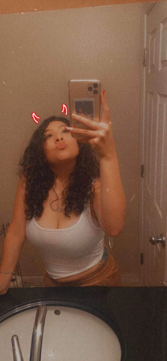 Latina hoe cheating image 2
